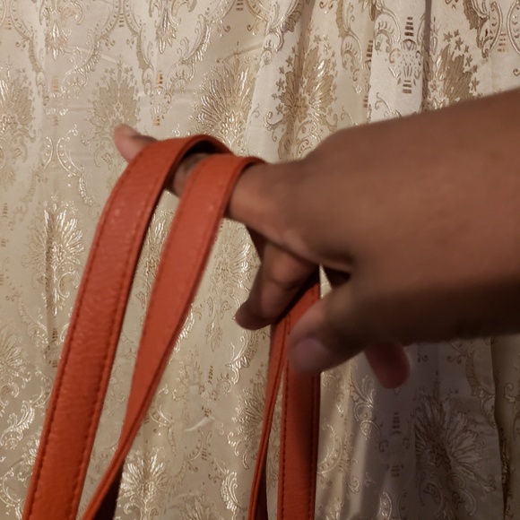 Kenneth Cole reaction - Picture 4 of 4